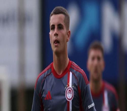 阿瑙托维奇,社交媒体模,仿图拉姆庆,188金宝博官网,188bet金宝博,188bet备用网址,188金宝博官网